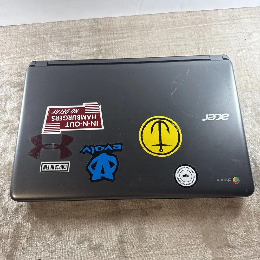 Acer ChromeBook CB3-532 Series Model: N15Q9 No Charger Bad Battery